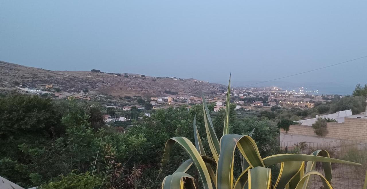 Casa Vacanze Montereale 레알몬테 외부 사진