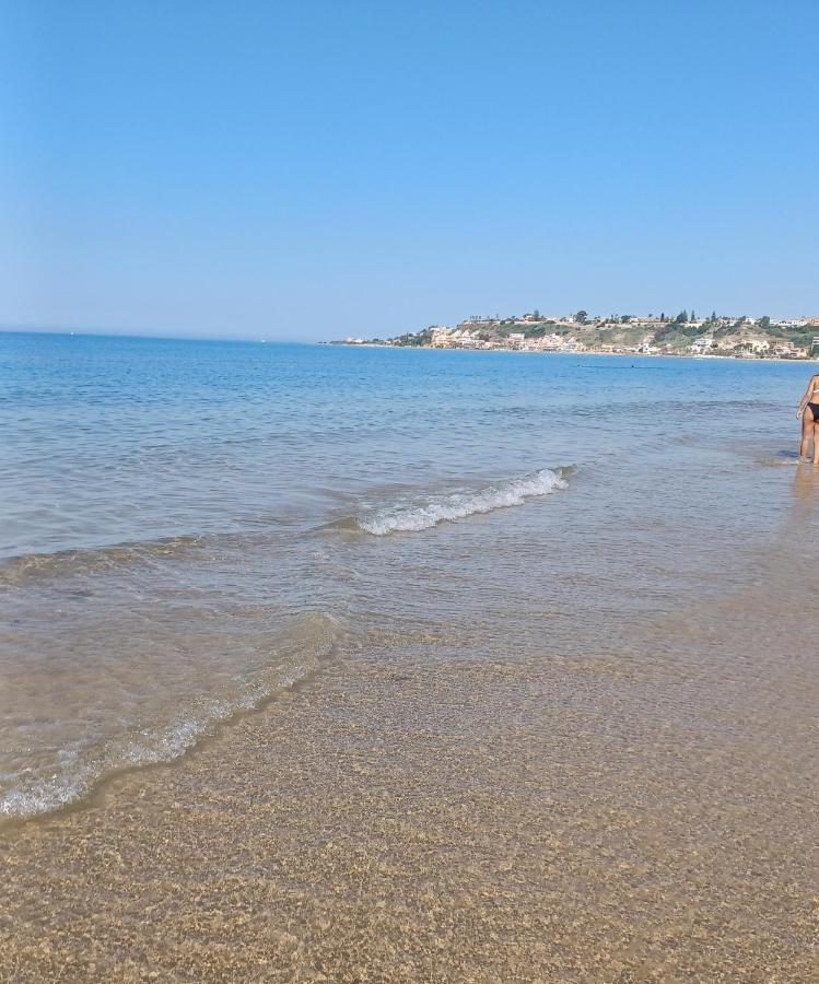 Casa Vacanze Montereale 레알몬테 외부 사진